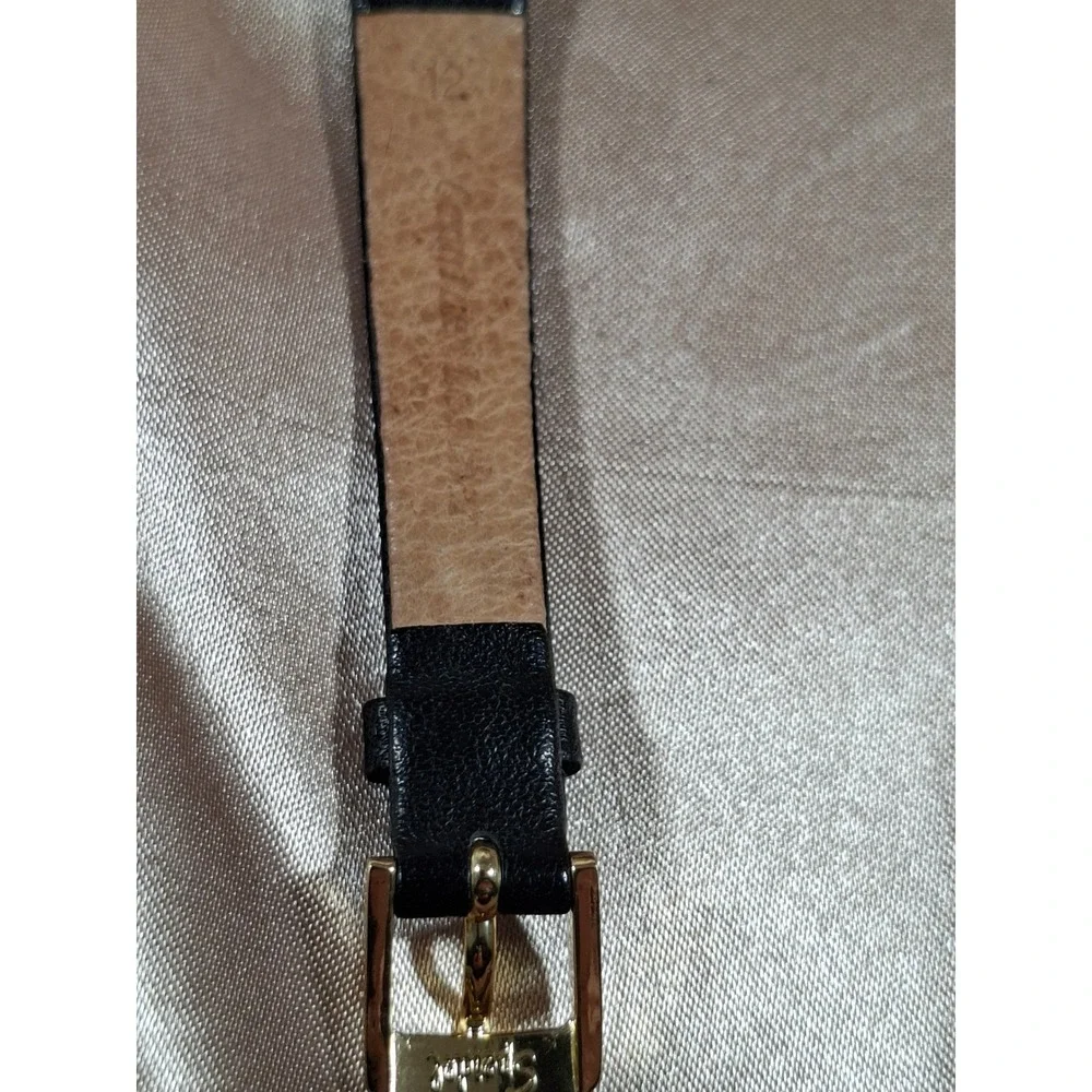 Gucci 30002.L Vintage Ladies Wristwatch‎ Gold Plated Black Dial Roman Numerals